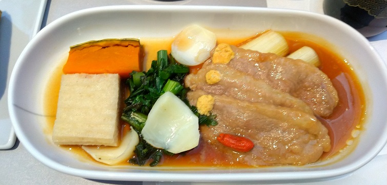 JAL国内線ファーストクラス　機内食　昼食　＆　玉兎　Japan Air line domestic flight first class meal 