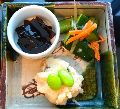Cafeふふふあん by半兵衛麸 弁慶（Benkei 和風セット） 季節野菜の糀漬け、昆布の佃煮、卯の花