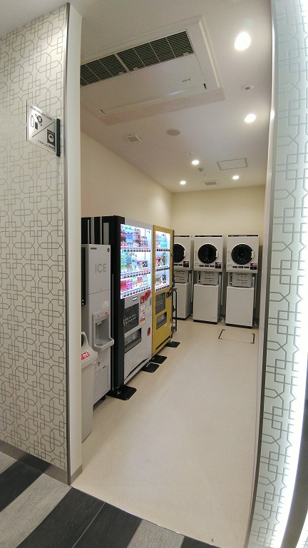 グリーンリッチホテル松江駅Ａｃｒｏｓｓ　ランドリー、電子レンジ、製氷機、自販機