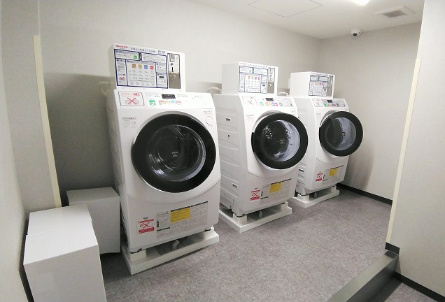 ラ・ジェント・ホテル京都二条　ランドリールーム　SHARP　全自動洗濯乾燥機　ロック式