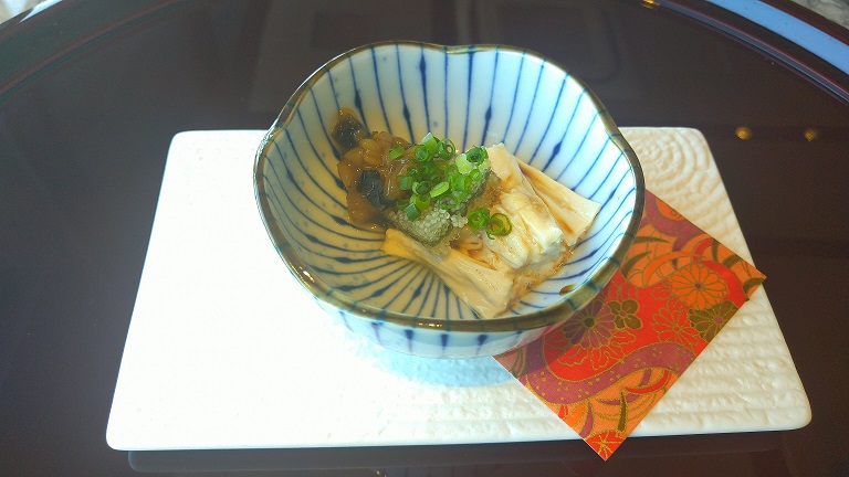 THE BLOSSOM KUMAMOTO、九州創作「千山万水」ランチコース　肥後　　前菜　生湯葉、金山寺味噌