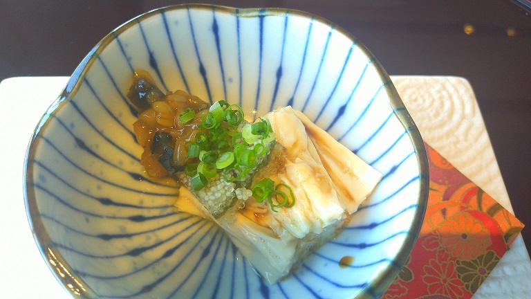 THE BLOSSOM KUMAMOTO、九州創作「千山万水」ランチコース　肥後　　前菜　生湯葉、金山寺味噌